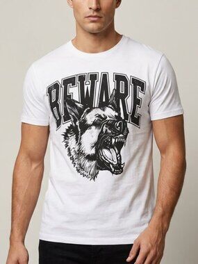 Market Classic Beware Designer Graphic T-Shirt Size Large NWOT